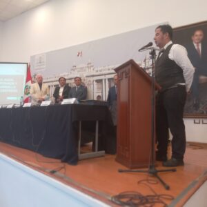 la fiesta del agua ArteRedPeruana Los Sin Agua Lima Peru 19